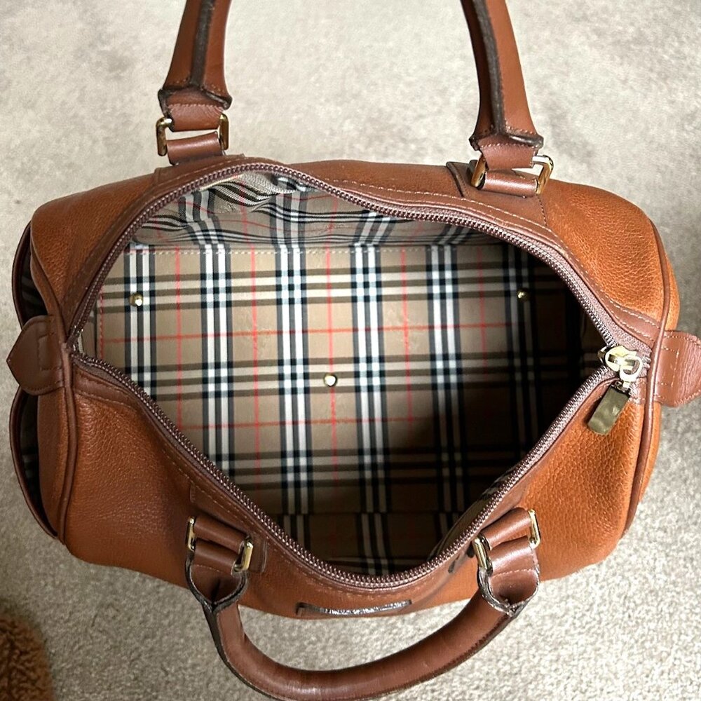 BURBERRY Leather Boston Bag British Tan - Picture 10 of 16